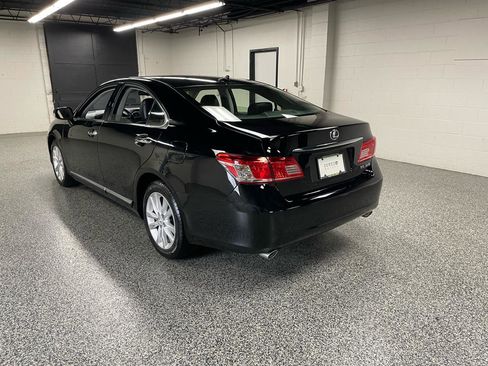 Used 2011 Lexus ES 350 image 7