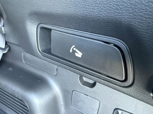 Used 2024 Mitsubishi Outlander SEL image 43