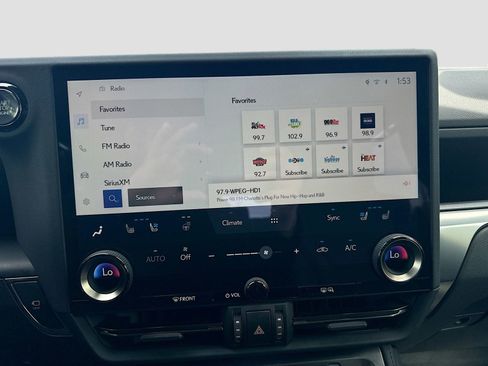Used 2024 Lexus GX 550 AWD/4WD image 14