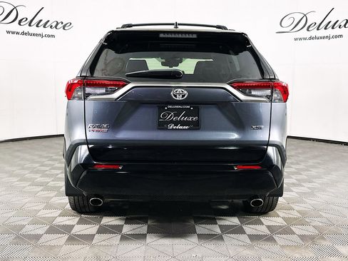 Used 2021 Toyota RAV4 XSE w/ Weather Package AWD/4WD image 5