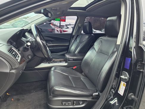 Used 2016 Acura RLX w/ Technology Package image 9