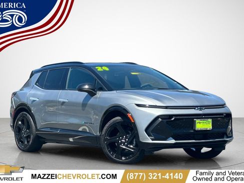 Used 2024 Chevrolet Equinox EV RS FWD image 1