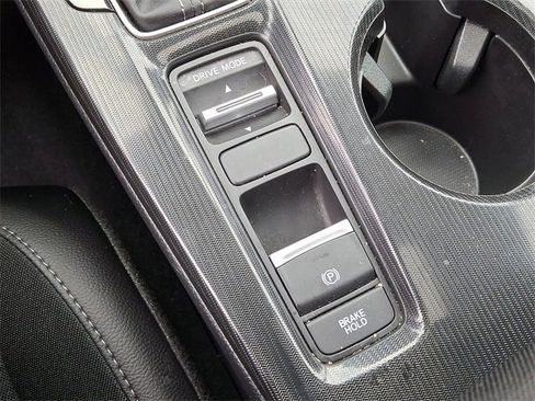 Used 2025 Honda Civic Sport image 27