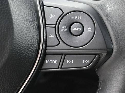 Used 2026 Toyota Corolla Cross AWD Hybrid w/ Convenience Package image 17