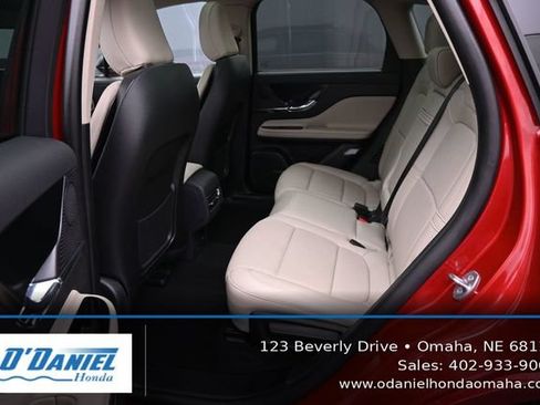 Used 2025 Lincoln Corsair Grand Touring AWD/4WD image 36