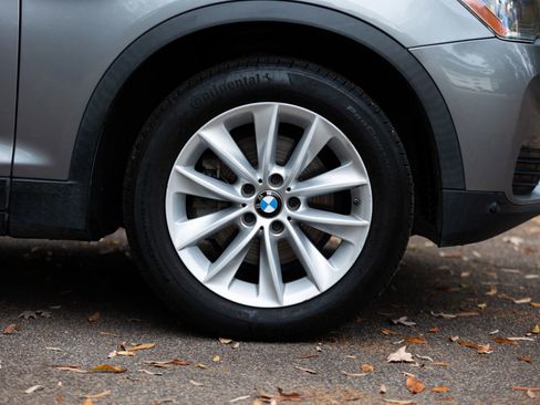 Used 2017 BMW X3 sDrive28i image 14