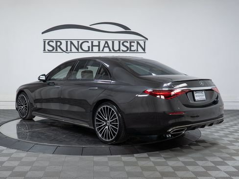 Certified 2023 Mercedes-Benz S 500 4MATIC image 7