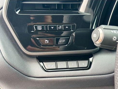 New 2026 Lexus TX 500h AWD image 37
