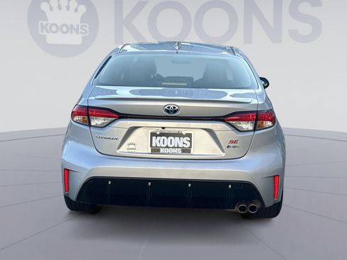 Used 2025 Toyota Corolla SE FWD image 5
