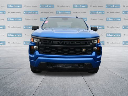 Used 2022 Chevrolet Silverado 1500 Custom image 2