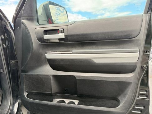 Used 2021 Toyota Tundra SR5 w/ SX Package AWD/4WD image 31