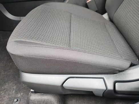 New 2026 Nissan Kicks S image 20