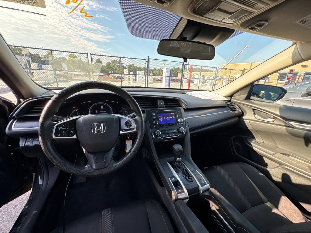 Used 2020 Honda Civic LX image 4