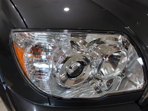 Used 2008 Toyota 4Runner Sport AWD/4WD image 9