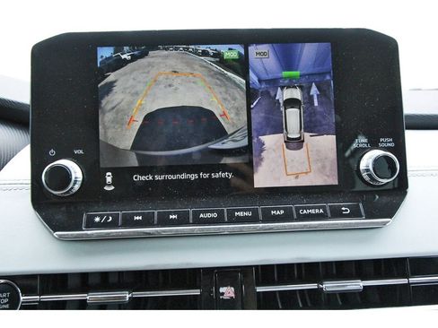 Used 2023 Mitsubishi Outlander FWD image 23