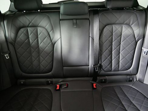 Used 2023 BMW X5 xDrive40i w/ M Sport Package image 13