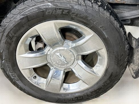 Used 2015 Chevrolet Silverado 1500 LTZ image 37