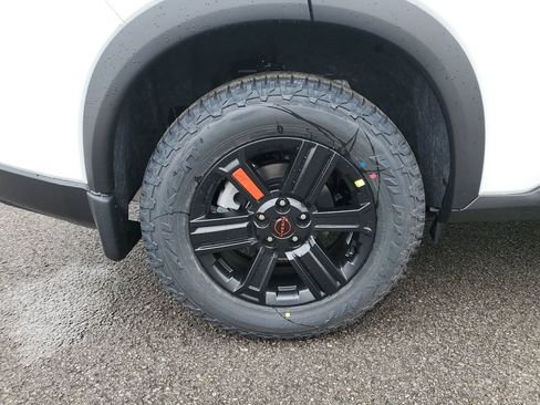 New 2026 Nissan Rogue SV w/ Rock Creek Premium Package AWD/4WD image 5