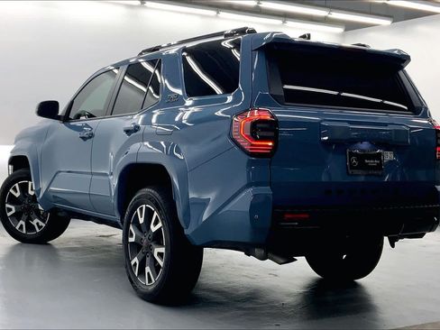 Used 2025 Toyota 4Runner TRD Sport RWD image 2