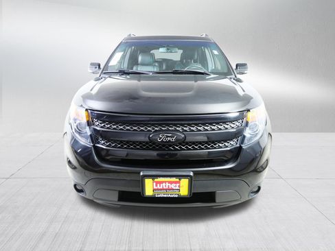 Used 2015 Ford Explorer Sport w/ Equipment Group 401A AWD/4WD image 2