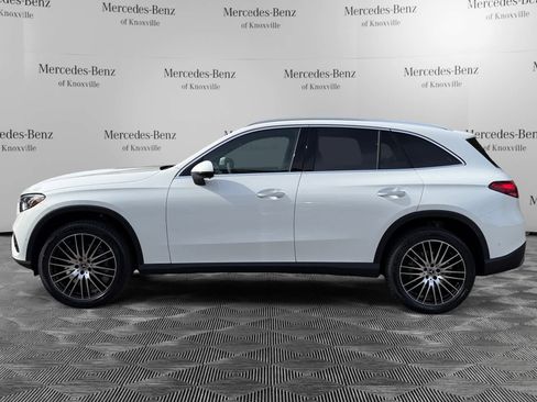New 2026 Mercedes-Benz GLC 300 GLC 300 image 2