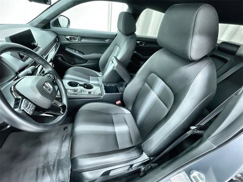 Used 2025 Honda Civic Sport image 17