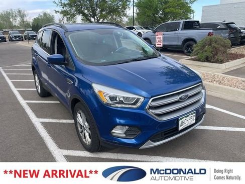 Used 2017 Ford Escape SE w/ Equipment Group 201A FWD image 4