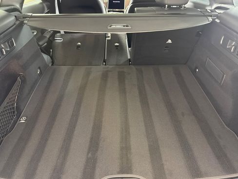 Used 2026 Mercedes-Benz GLC 300 image 14