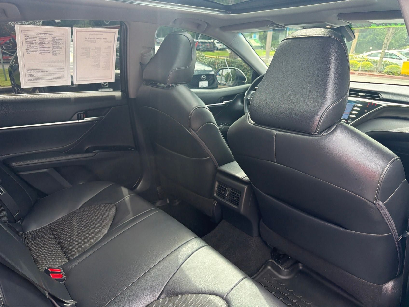 Used 2018 Toyota Camry XSE w/ Driver Assist Package FWD image 12