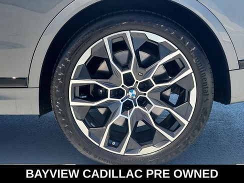 Used 2024 BMW X7 M60i AWD/4WD image 9
