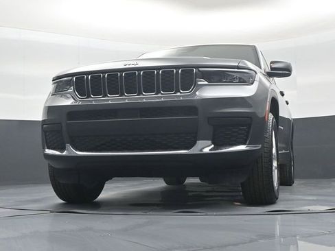 New 2026 Jeep Grand Cherokee L Laredo w/ MOPAR Finishing Package AWD/4WD image 47