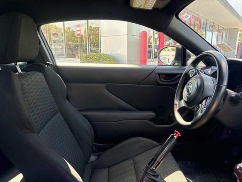 Used 2023 Toyota GR86 RWD image 13
