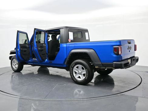 Used 2023 Jeep Gladiator Sport image 24