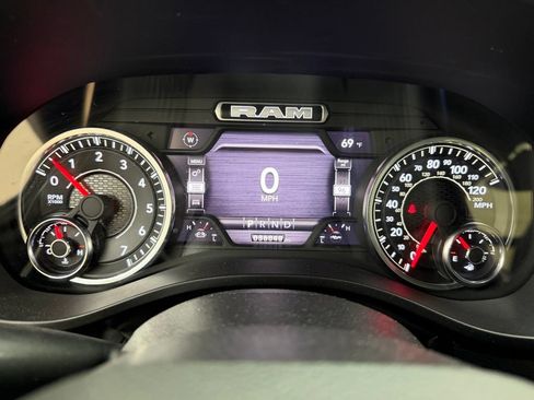 Used 2023 RAM 1500 Big Horn AWD/4WD image 22