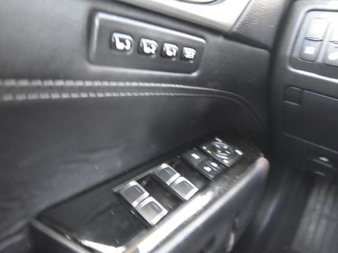 Used 2017 Lexus GS 350 w/ Preferred Accessory Package RWD image 15