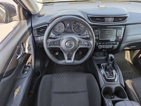Used 2019 Nissan Rogue SV AWD/4WD image 29
