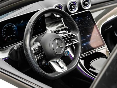 Used 2023 Mercedes-Benz C 43 AMG 4MATIC Sedan image 20