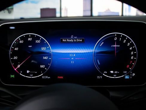 Used 2026 Mercedes-Benz GLC 350e 4MATIC image 18