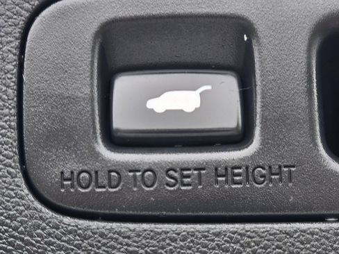 Used 2017 Honda CR-V Touring image 23