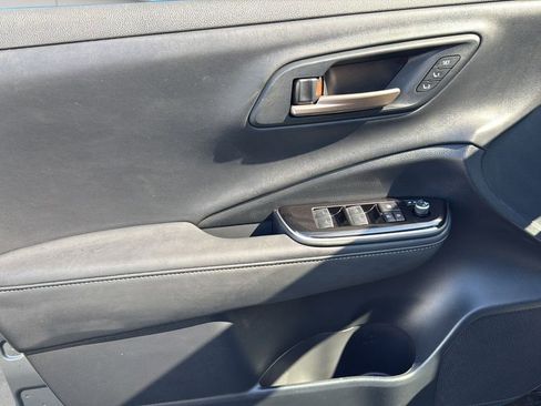 Used 2024 Toyota Crown image 19