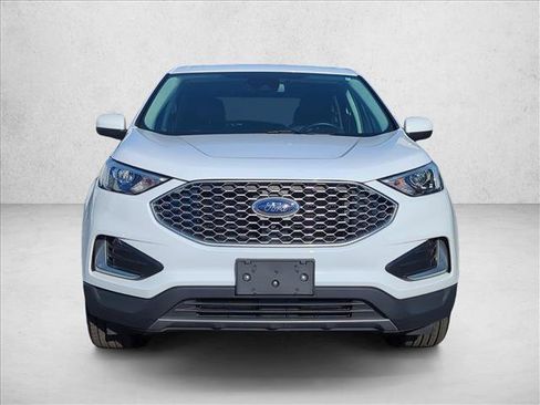 Used 2024 Ford Edge SEL image 2