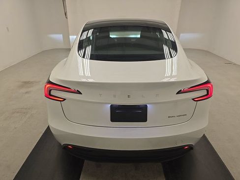 Used 2025 Tesla Model 3 Long Range AWD/4WD image 5