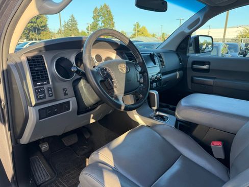 Used 2012 Toyota Sequoia Limited AWD/4WD image 8