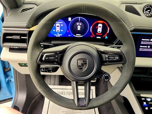 Used 2025 Porsche Macan Turbo Electric AWD/4WD image 14
