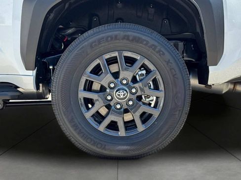 New 2026 Toyota 4Runner SR5 AWD/4WD image 35