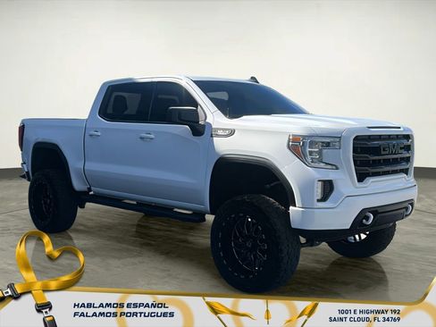 Used 2020 GMC Sierra 1500 Elevation w/ Elevation Value Package image 8