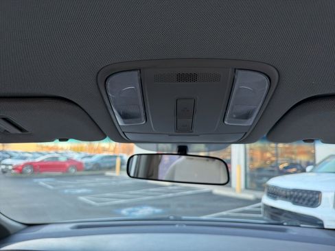 Certified 2018 Kia Sedona L image 27