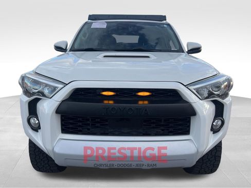 Used 2020 Toyota 4Runner TRD Off-Road Premium AWD/4WD image 3