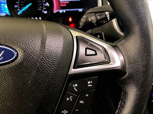 Used 2020 Ford Edge Titanium w/ Equipment Group 301A image 19