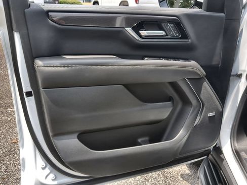 Used 2026 GMC Yukon Elevation w/ Elevation Premium Package AWD/4WD image 22
